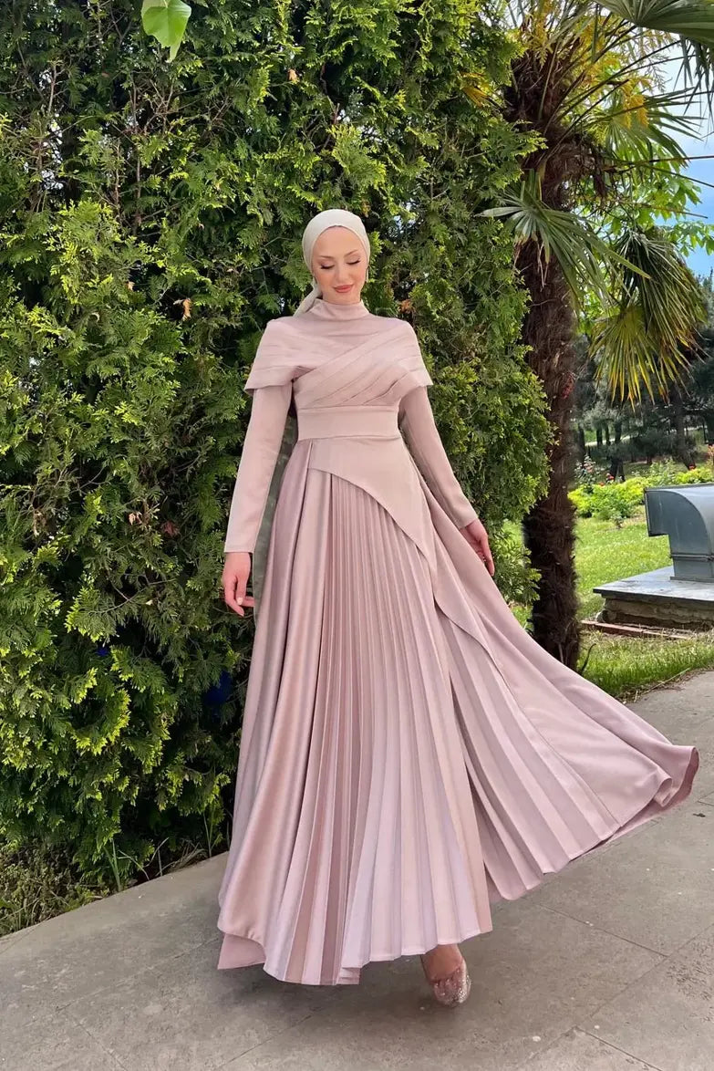 Süeda Tesettür Abiye.