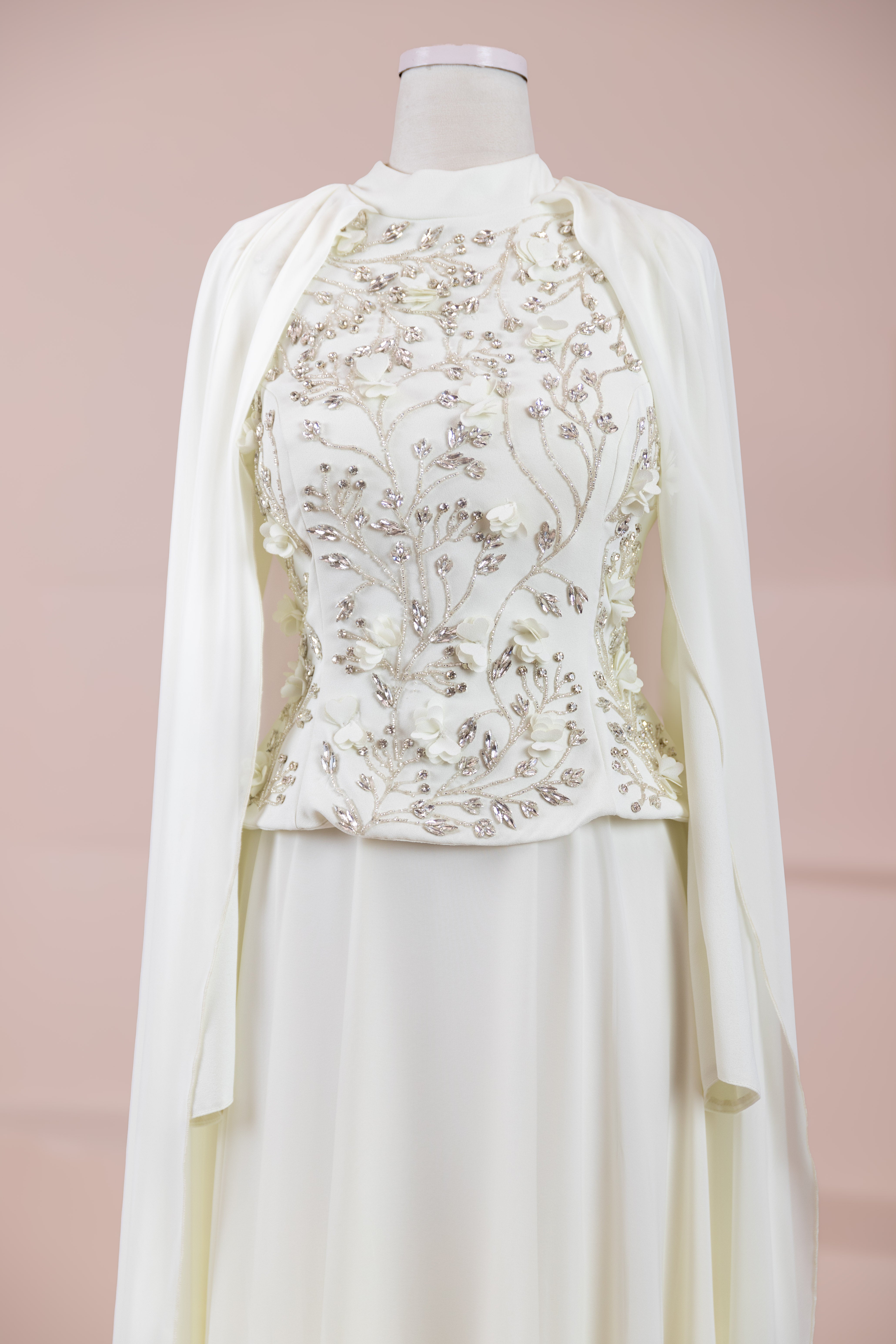 سليا فستان سهرة محتشم