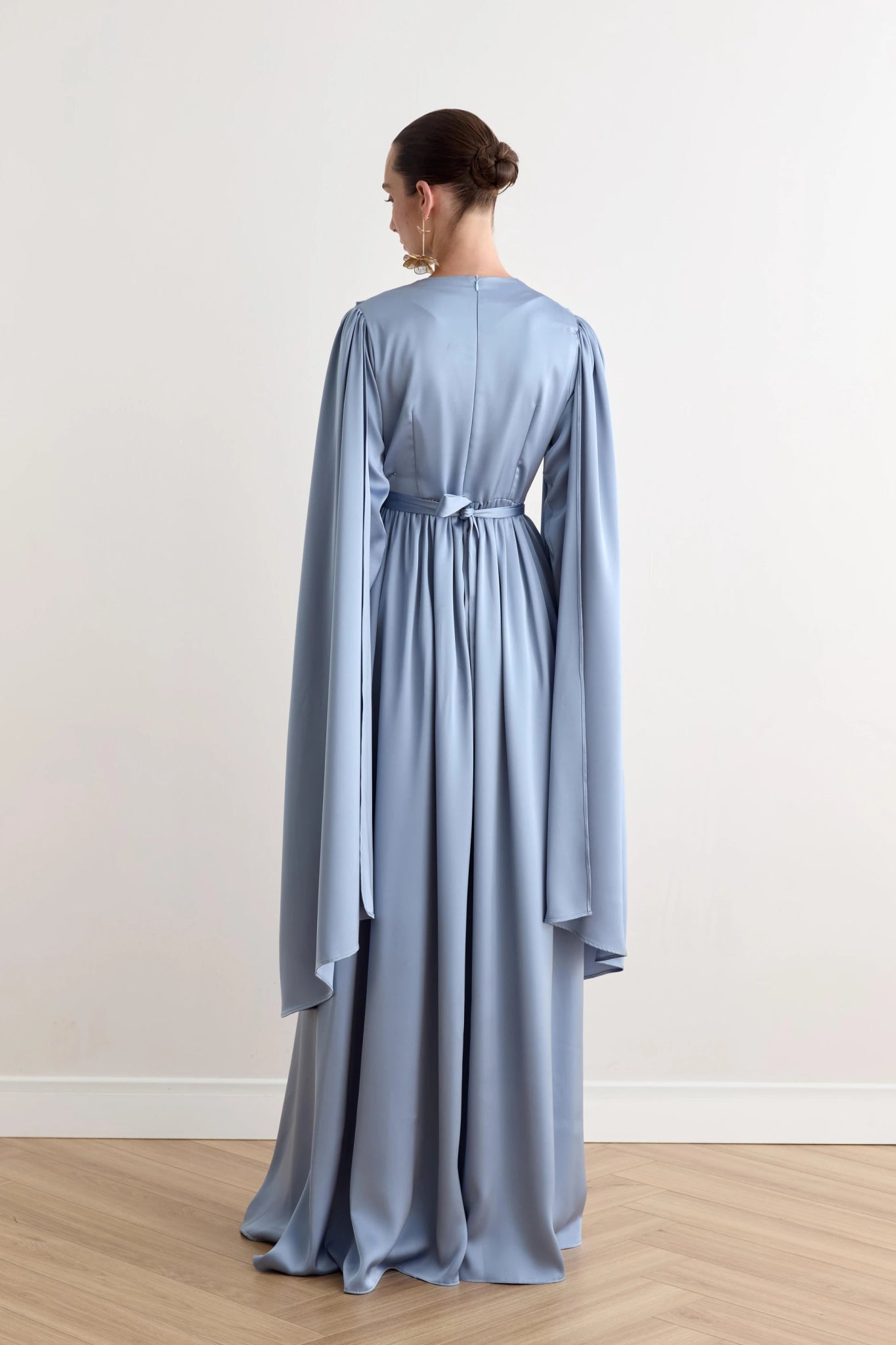 Evelyn Kol Pelerinli Saten Tesettür Elbise - FioraofDress - tesettur - abiye - Mavii - 36 - hijab - evening - dress