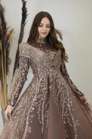 Omuzları V Drape Asel Tesettür Abiye.