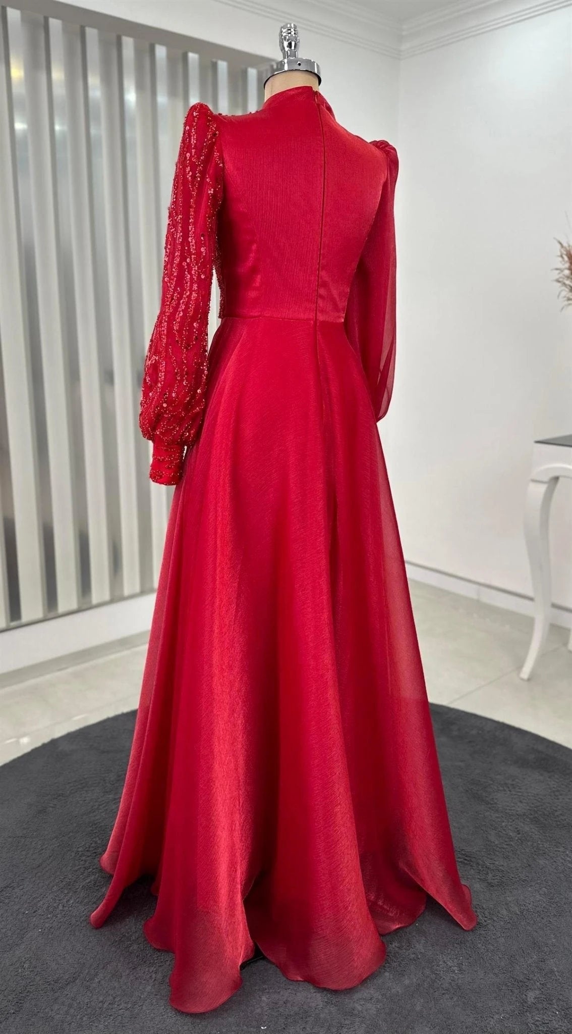 Organze Boncuklu Dantel İşlemeli Güneş Tesettür Abiye Kırmızı - FioraofDress - tesettur - abiye - 44 - hijab - evening - dress